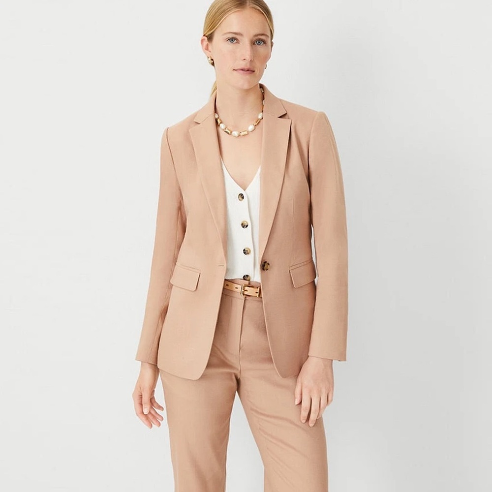 Ann Taylor - Long One Button Notched Fitted Blazer in Linen Twill - Camel Taupe